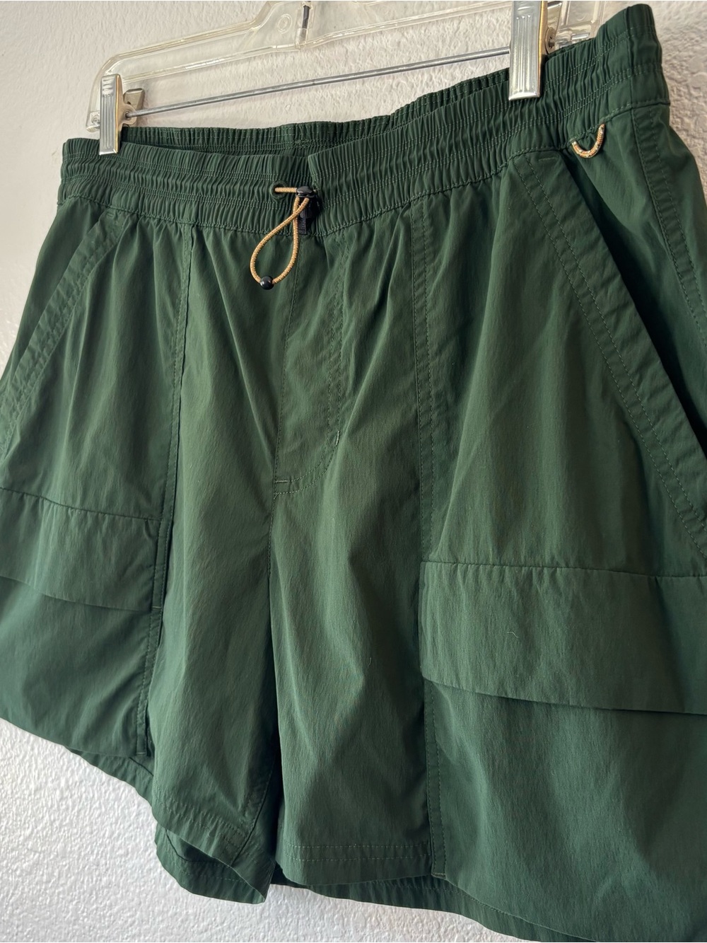 REI Co-Op Women's X-Large Green Nylon Trailmade Hiking Drawstring Shorts Pocket - Picture 4 of 9